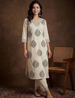 Women Ethnic Motifs Printed Regular Sequinned Pure Cotton Kurta with Palazzos 5