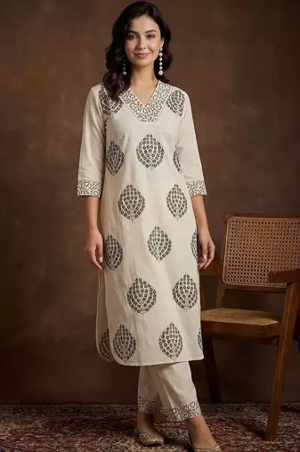 Women Ethnic Motifs Printed Regular Sequinned Pure Cotton Kurta with Palazzos