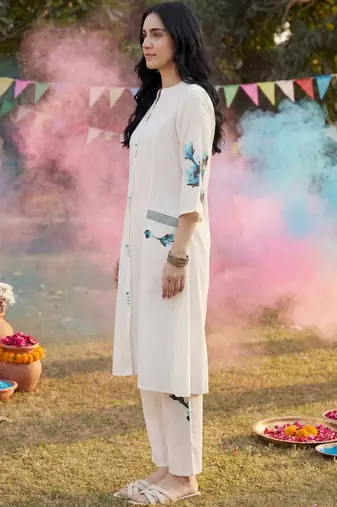 Women Floral Printed Regular Pure Cotton Kurta with Trousers