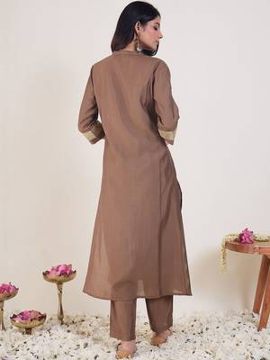 Sequinned Straight Kurta With Trouser 5