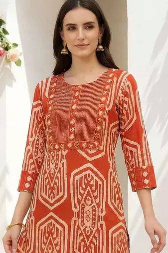 Women Ethnic Motifs Printed Regular Pure Cotton Kurta with Trousers