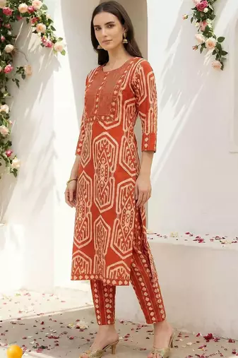 Women Ethnic Motifs Printed Regular Pure Cotton Kurta with Trousers