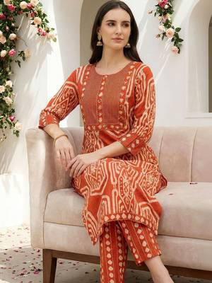 Women Ethnic Motifs Printed Regular Pure Cotton Kurta with Trousers 5