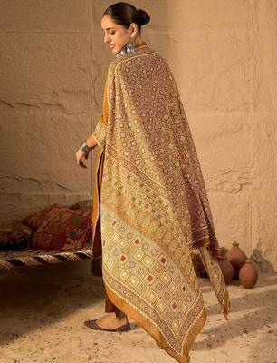 Women Printed Straight Pure Cotton Kurta Trousers With Printed Dupatta set 4