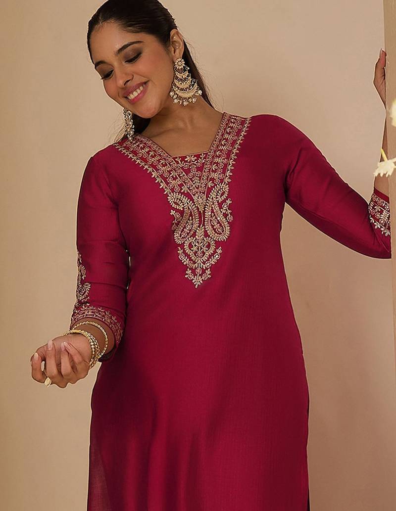 Women Ethnic Motifs Embroidered Regular Liva Straight Kurta with Trousers