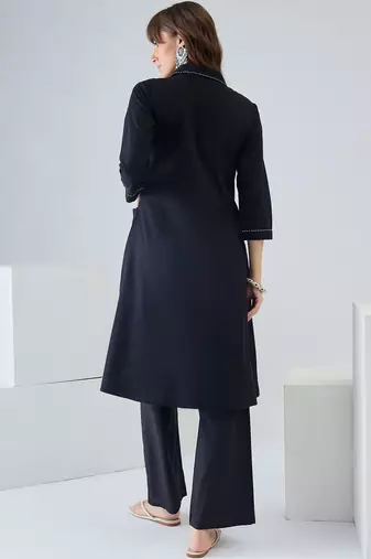 Women Regular Thread Work Pure Cotton Kurta with Trousers