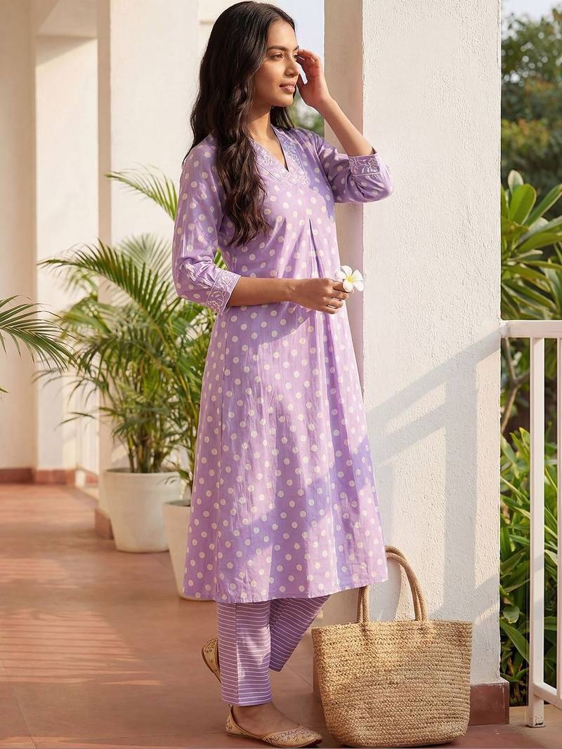 Women Printed Regular Pure Cotton Kurta with Trousers