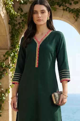 Women Regular Gotta Patti Liva Kurta with Trousers