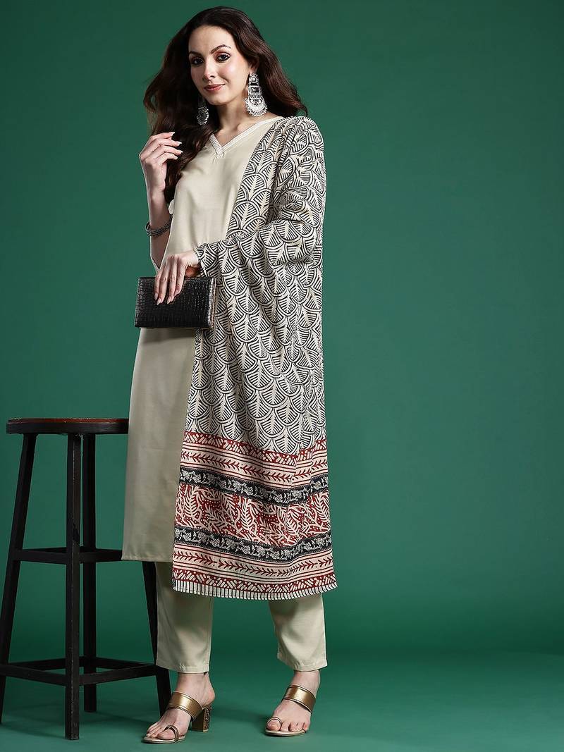 Women Regular Kurta with Trousers & With Dupatta