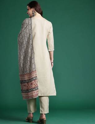 Women Regular Kurta with Trousers & With Dupatta 6