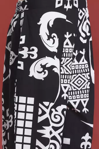 Ethnic Motifs Printed Pleated Pure Cotton Kurta with Trousers