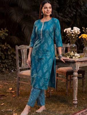 Women Ethnic Motifs Printed Regular Thread Work Linen Kurta with Trousers & With Dupatta 1