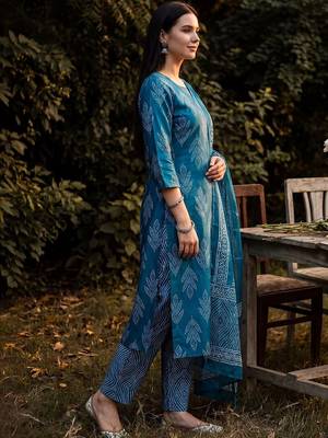 Women Ethnic Motifs Printed Regular Thread Work Linen Kurta with Trousers & With Dupatta 3