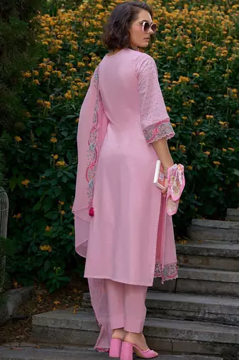 Women Floral Embroidered Regular Pure Cotton Kurta with Trousers & Dupatta