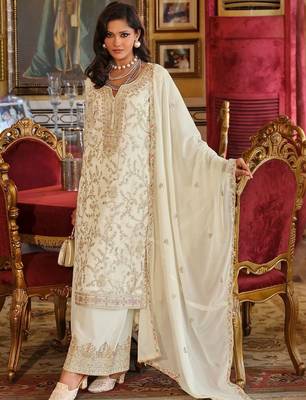 Women Ethnic Motifs Embroidered Regular Thread Work Kurta with Palazzos & Dupatta 1