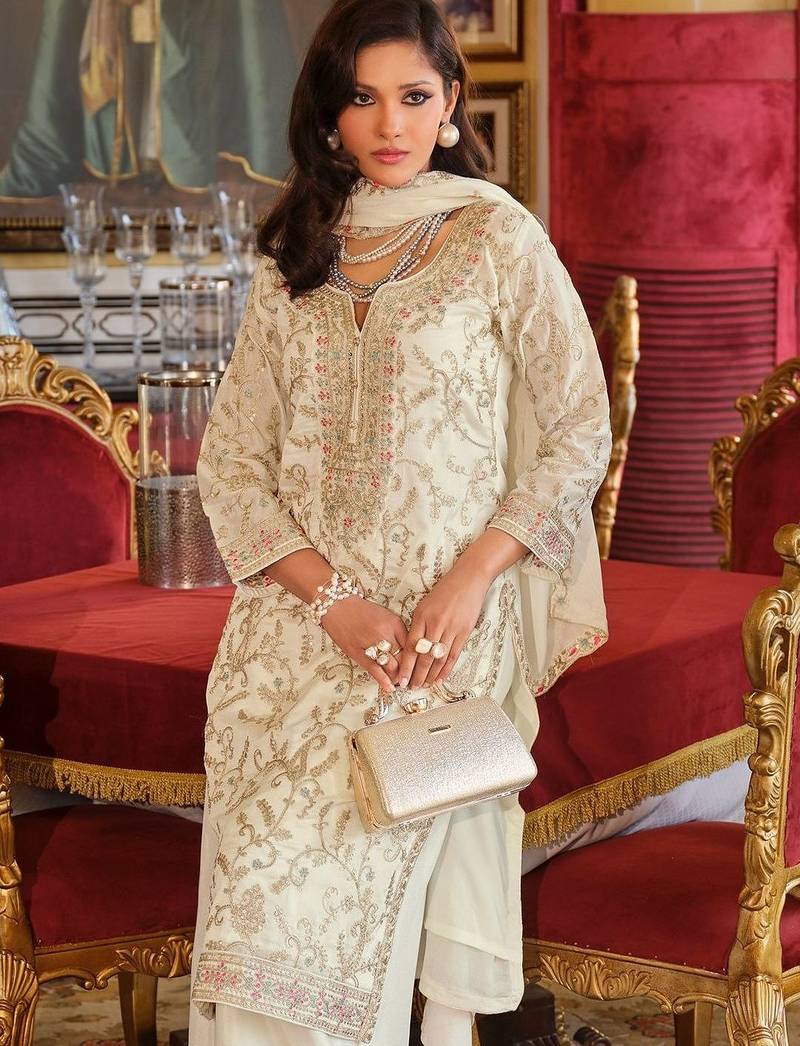 Women Ethnic Motifs Embroidered Regular Thread Work Kurta with Palazzos & Dupatta