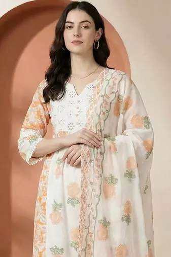 Women Floral Printed Regular Pure Cotton Kurta with Trousers & With Dupatta