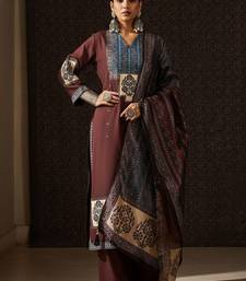 Ethnic Motifs Printed V-Neck Straight Kurta With Trousers & Dupatta