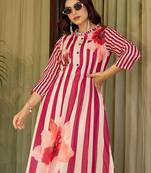 Women Floral Printed Regular Pure Cotton Kurta with Trousers