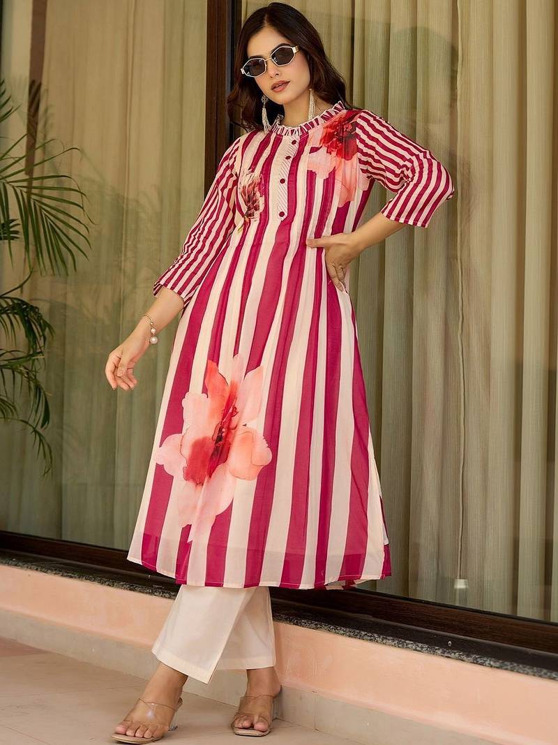 Women Floral Printed Regular Pure Cotton Kurta with Trousers