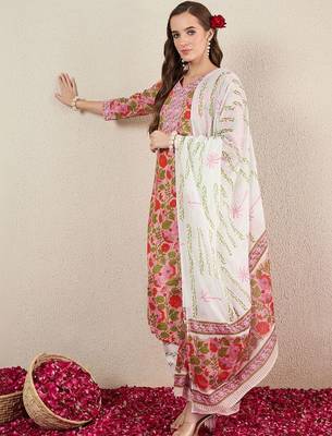 Women Floral Printed Regular Pure Cotton Kurta with Salwar & With Dupatta 3