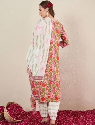 Women Floral Printed Regular Pure Cotton Kurta with Salwar & With Dupatta 5