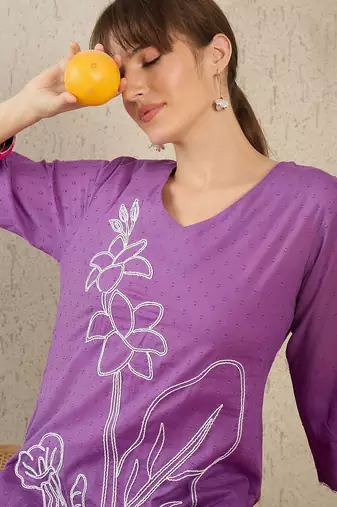 Floral Embroidered V-Neck Straight Thread Work Pure Cotton Kurta With Trouser