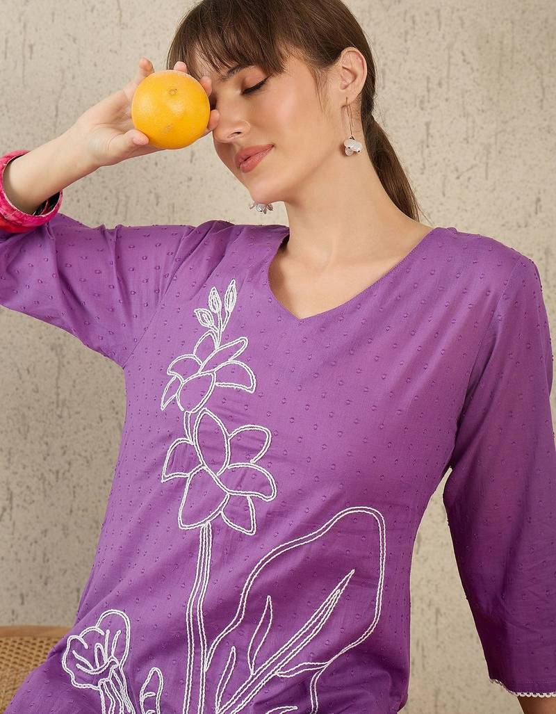Floral Embroidered V-Neck Straight Thread Work Pure Cotton Kurta With Trouser