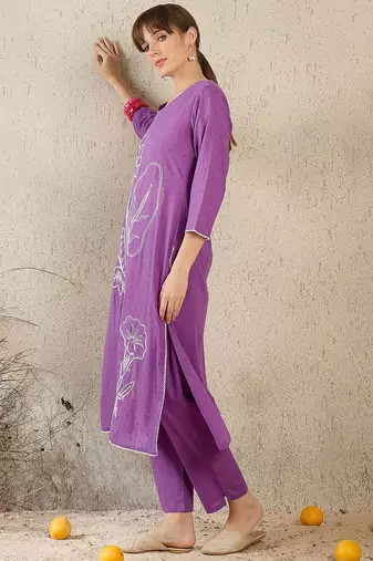 Floral Embroidered V-Neck Straight Thread Work Pure Cotton Kurta With Trouser