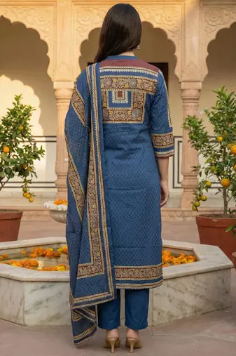 Women Ethnic Motifs Printed Regular Pure Cotton Kurta with Trousers & With Dupatta