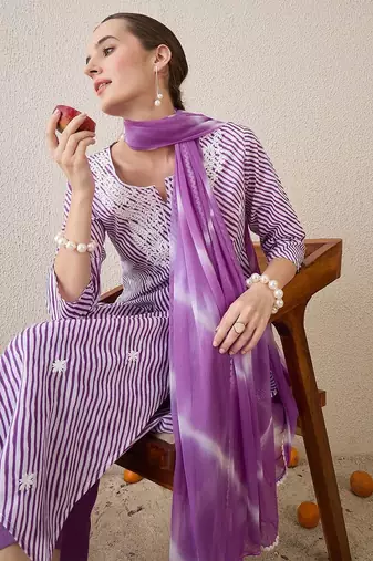 Floral Embroidered Round Neck Pure Cotton Straight Kurta With Trousers & Dupatta
