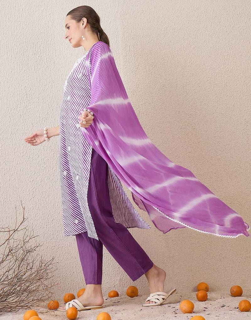 Floral Embroidered Round Neck Pure Cotton Straight Kurta With Trousers & Dupatta