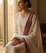 Embroidered V-Neck Thread Work Pure Cotton Straight Kurta With Trousers & Dupatta
