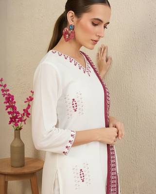 Embroidered V-Neck Thread Work Pure Cotton Straight Kurta With Trousers & Dupatta 3