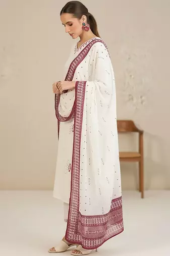 Embroidered V-Neck Thread Work Pure Cotton Straight Kurta With Trousers & Dupatta