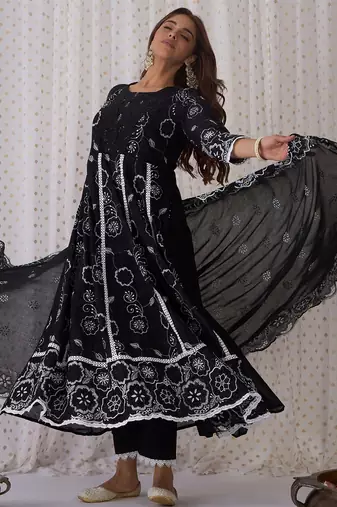 Floral Embroidered Panelled Pure Cotton A-Line Kurta With Trouser & Dupatta