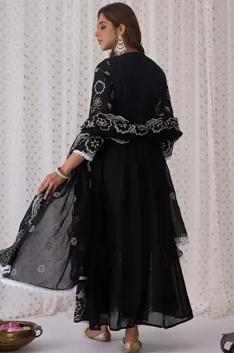 Floral Embroidered Panelled Pure Cotton A-Line Kurta With Trouser & Dupatta
