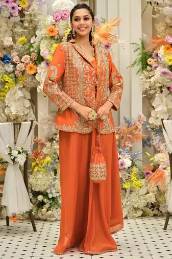 Women Ethnic Motifs Embroidered Regular Kurta with Palazzos