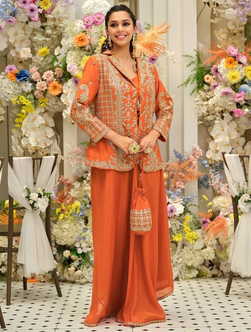 Women Ethnic Motifs Embroidered Regular Kurta with Palazzos