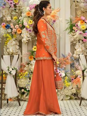 Women Ethnic Motifs Embroidered Regular Kurta with Palazzos 4