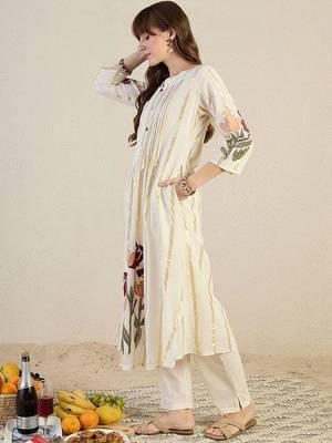 Floral Printed Pure Cotton A-Line Kurta With Trouser 4