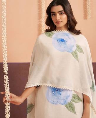 Women Floral Printed Regular Sequinned Linen Kurta with Trousers & With Dupatta 4
