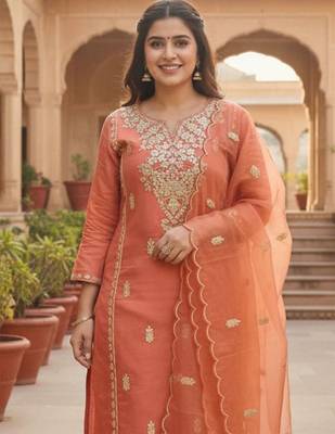 Floral Embroidered Thread Work Straight Kurta With Trousers & Dupatta 2