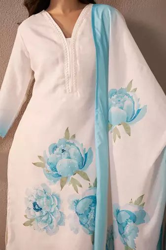 Women Floral Printed Regular Sequinned Linen Kurta with Trousers & With Dupatta