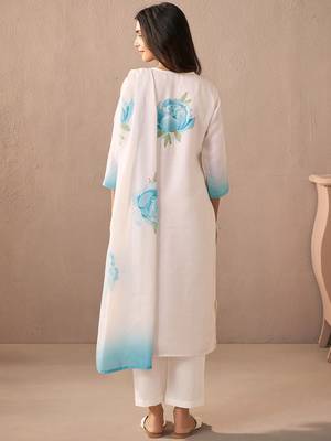 Women Floral Printed Regular Sequinned Linen Kurta with Trousers & With Dupatta 3