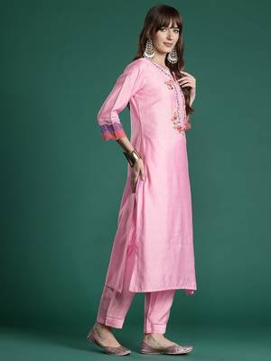 Floral Embroidered Thread Work Kurta with Trousers & With Dupatta 5