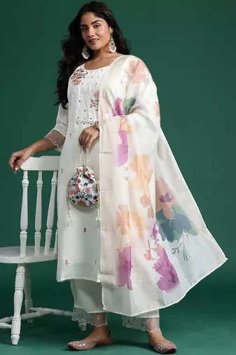 Plus Size Embroidered Regular Mirror Work Kurta with Trousers & With Dupatta