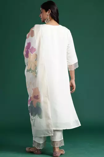 Plus Size Embroidered Regular Mirror Work Kurta with Trousers & With Dupatta