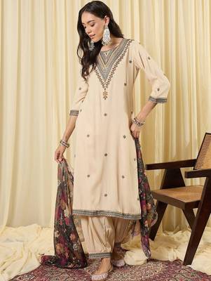 Women Ethnic Motifs Embroidered Regular Thread Work Kurta with Patiala & With Dupatta 1