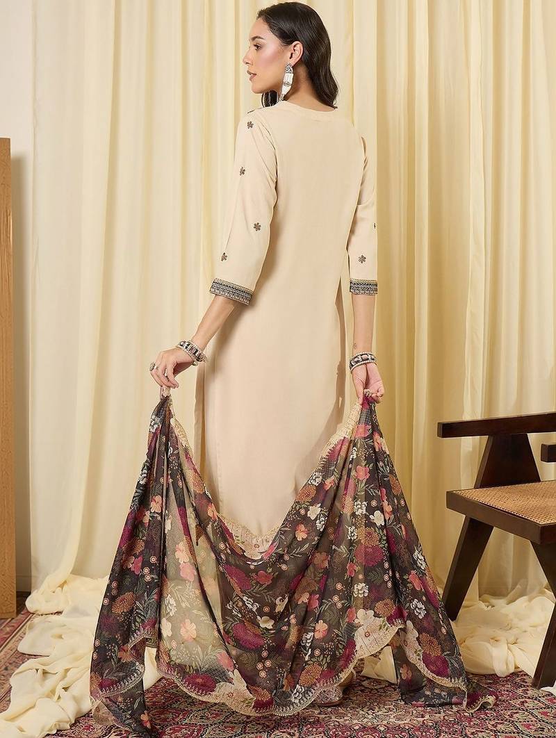 Women Ethnic Motifs Embroidered Regular Thread Work Kurta with Patiala & With Dupatta